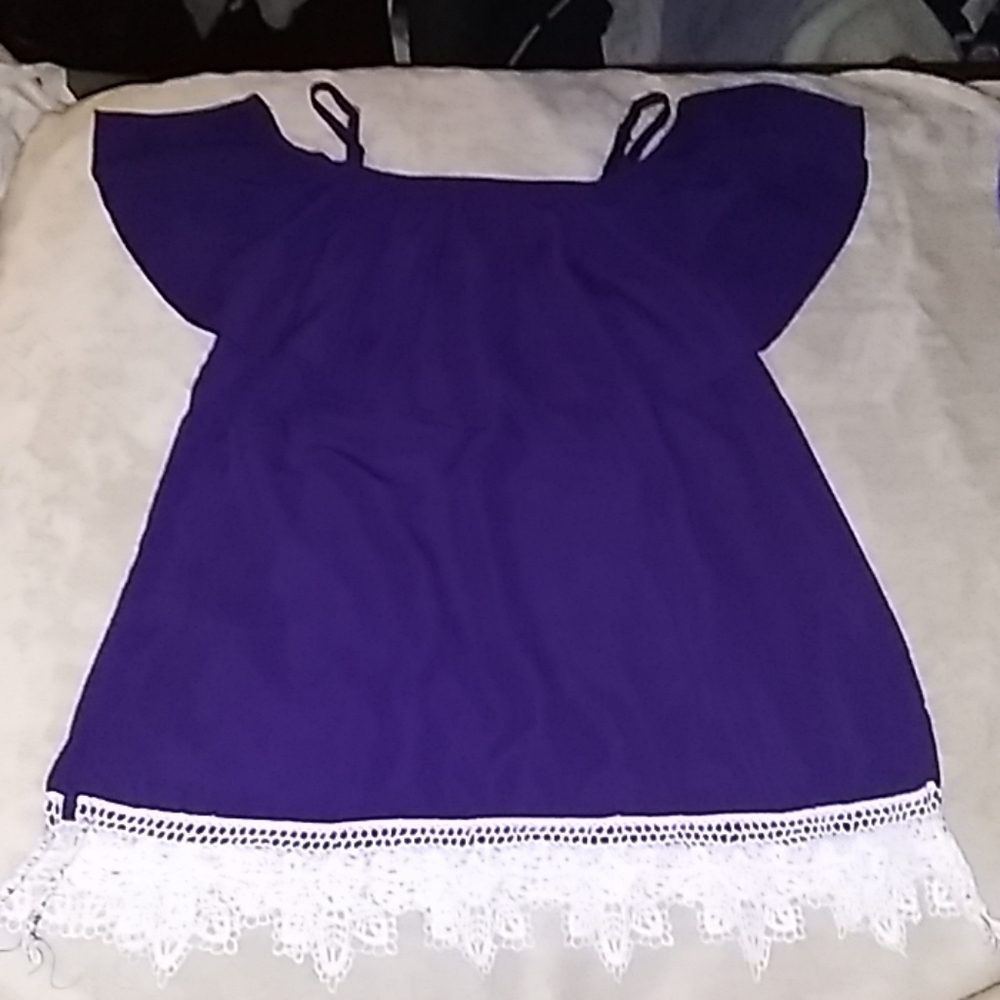 Dark blue blouse